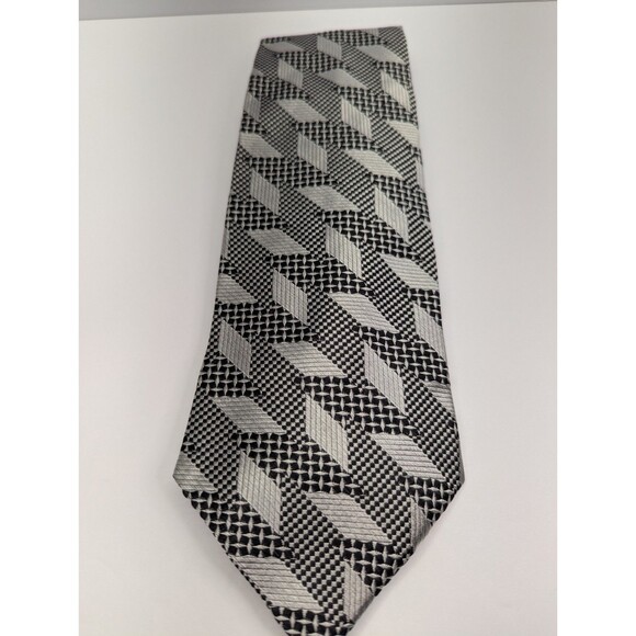 Villa Bugatti Geometric Black/White Silk Pointed Classic Necktie Tie - Picture 2 of 8